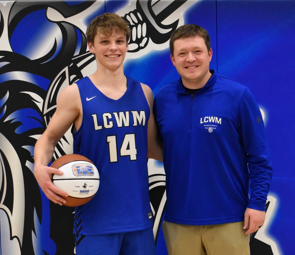 On December 29, with under one minute to play during the championship game at the Bethany Lutheran Holiday Tournament, Zack Wells scored his 14 th point of the night, thus reaching the 1,000 point career milestone. Zack became only the 6 th boy in LCWM history to score 1,000 varsity points, joining Brian Sandstrom, Garrett Ulrich, Jesse Van Sickle, Bryson Yackel, and Michael Coates. Zack is the son of Mike and Karen Wells of Rapidan. He is also active in MSU-Mankato handball and LCWM baseball.